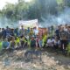 Perwakilan pemerintah pusat, daerah, bersama kelompok tani berfoto bersama saat pelaksanaan Gerakan Tanam Serentak kelapa di Desa Tanimpo, Kecamatan Una Una, Kabupaten Tojo Una-Una, Kamis (2/7/2026).