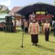 Wakil Bupati Tojo Una-Una Surya bertindak sebagai inspektur upacara sekaligus membuka secara resmi kegiatan Saka Bakti Husada Kwarcab Tojo Una-Una di Ampana, Jumat (17/7/2026).