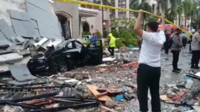 Kondisi rumah mewah hancur usai terjadi ledakan keras di kawasan perumahan elite Kota Medan, Sumut, Senin (20/7/2026). (Foto: iNews)