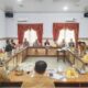 Suasana pelaksanaan Rapat Dengar Pendapat (RDP) DPRD Kabupaten Tojo Una-Una terkait musibah tenggelamnya speedboat wisata rute Una-Una–Marisa, yang berlangsung di Ruang Aspirasi DPRD, Senin (27/7/2026).