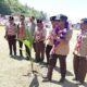 Bupati Tojo Una-Una Ilham Lawidu didampingi jajaran pejabat daerah dan pembina Pramuka melakukan penanaman pohon sebagai simbol pelestarian alam sekaligus pembukaan kegiatan Kemah Kembara Pramuka peringatan Hari Pramuka Nasional ke-65 di Desa Olilan, Kecamatan Walea Kepulauan, Kamis (20/8/2026)