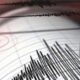 Grafik rekaman getaran gempa bumi dari alat seismograf. Badan Meteorologi, Klimatologi, dan Geofisika (BMKG) mendeteksi gempa berkekuatan Magnitudo 7,7 yang berpusat di wilayah Mbay, Nagekeo, Nusa Tenggara Timur pada Sabtu (15/8/2026) pagi, yang memicu peringatan dini dan terdeteksinya gelombang tsunami di sejumlah wilayah pesisir. (Foto: Ilustrasi)