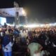 Ribuan masyarakat memadati lokasi Festival Budaya Bakulupi 2026 di Lapangan Sepak Bola Kelurahan Bailo Baru, Kecamatan Ampana Kota, pada malam penutupan, Rabu (16/9/2026). Suasana tampak meriah dan penuh semangat hingga rangkaian kegiatan berakhir.