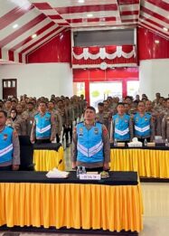 Suasana pengambilan sumpah dan penandatanganan Pakta Integritas peserta Seleksi Pendidikan Alih Golongan (PAG) T.A. 2026 serta Seleksi Sekolah Bintara Polisi (SBP) T.A. 2027 di Aula Torabelo Polresta Palu, Kamis (24/9/2026). — Foto: Humas Polda Sulteng
