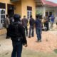 Tim Densus 88 Antiteror Polri melakukan proses penyidikan di lokasi penangkapan terduga teroris di wilayah Sulawesi Tengah