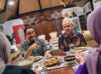 Mantan Gubernur Jawa Tengah Ganjar Pranowo (kanan) bertemu mantan Gubernur Jakarta Anies Baswedan (Foto: Instagram/@ganjar_pranowo)