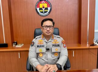 Kabidhumas Polda Sulawesi Tengah, Kombes Pol Achmad Muhaimin, memberikan keterangan pers terkait upaya penindakan dugaan penyalahgunaan BBM bersubsidi di wilayah Sulteng, Minggu (18/10/2026).