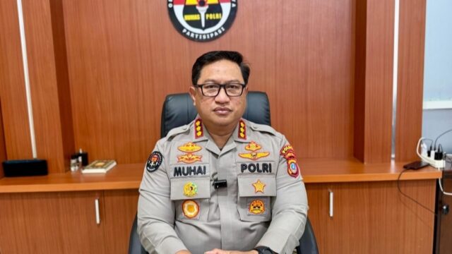 Kabidhumas Polda Sulawesi Tengah, Kombes Pol Achmad Muhaimin, memberikan keterangan pers terkait upaya penindakan dugaan penyalahgunaan BBM bersubsidi di wilayah Sulteng, Minggu (18/10/2026).