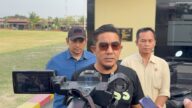Dirresnarkoba Polda Sulawesi Tengah, Kombes Pol Pribadi Sembiring, memberikan keterangan pers terkait hasil Operasi Sarang Narkoba di Kelurahan Kayumalue, Selasa (20/10/2026).